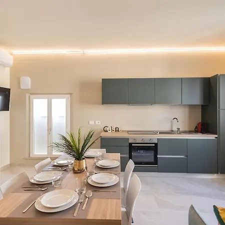 New At The Sea 2 Apartment